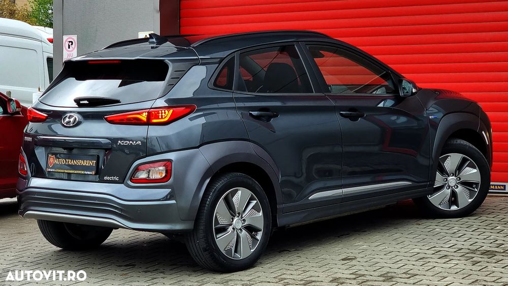 Hyundai KONA Business - 22