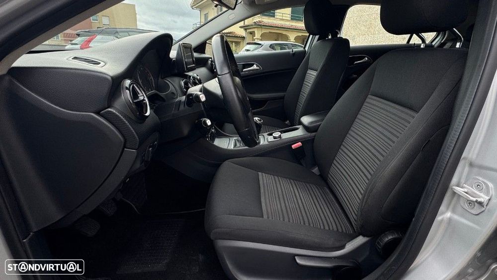 Mercedes-Benz A 180 CDI BlueEFFICIENCY - 10