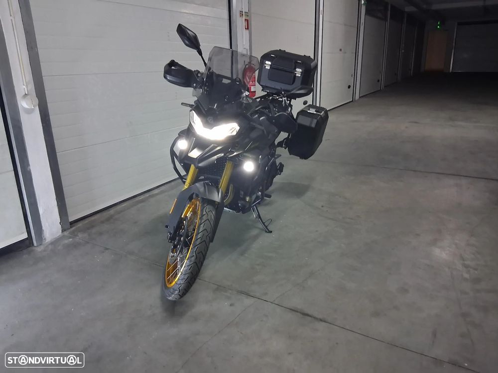 Voge 900DSX Black Knight - 8