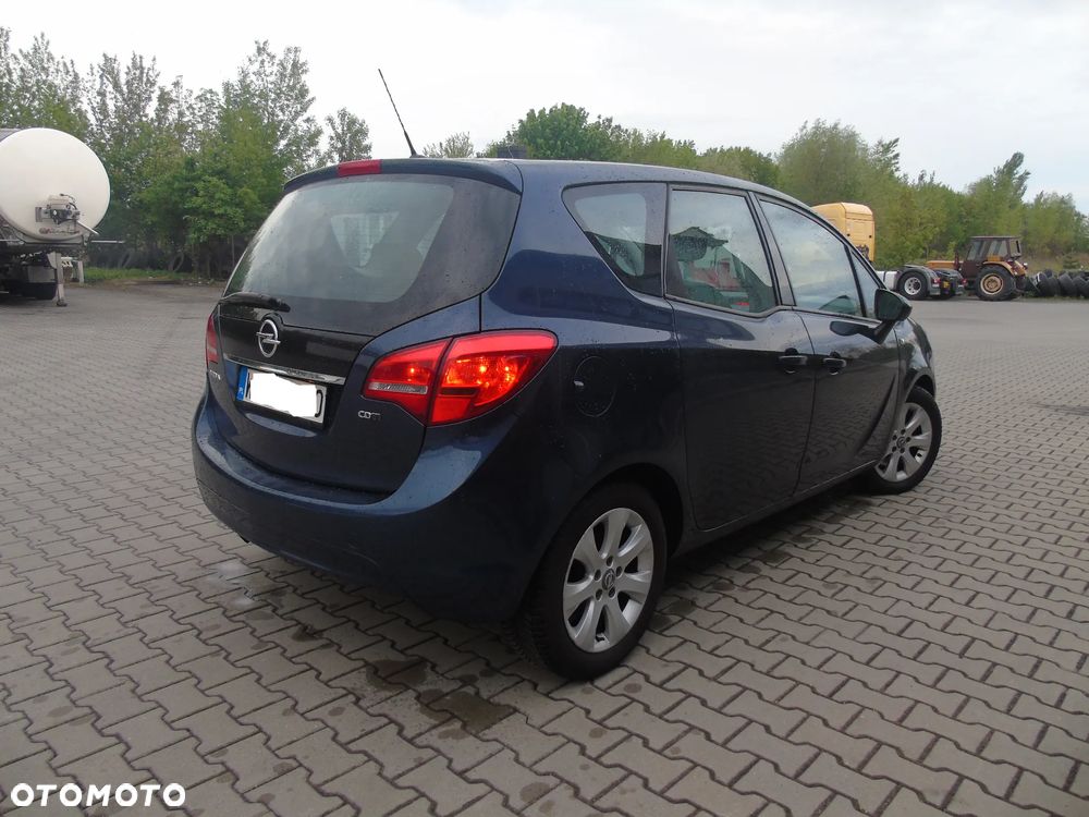 Opel Meriva - 9