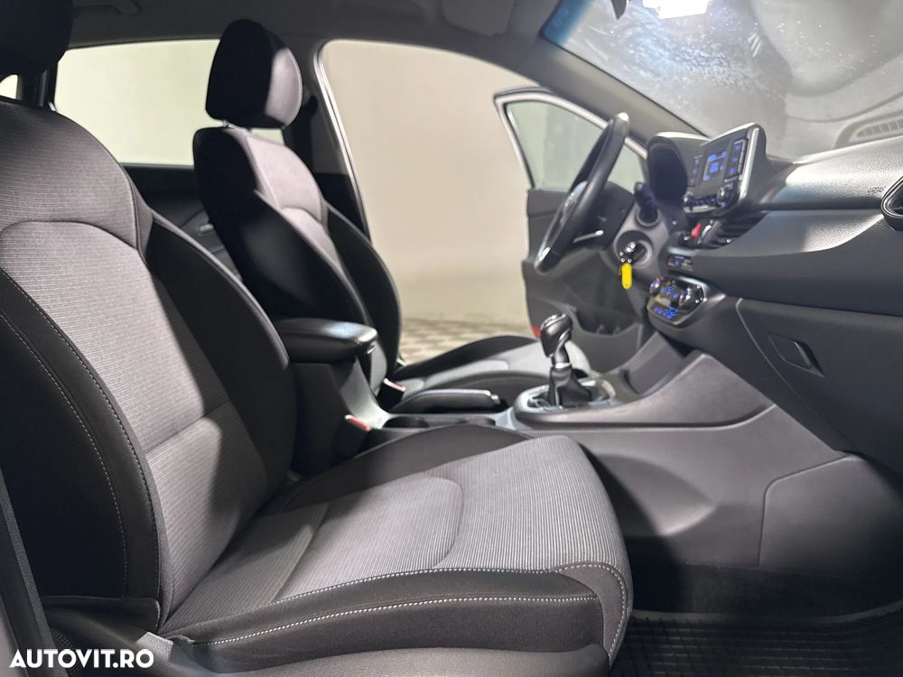 Hyundai i30 - 12