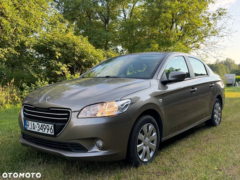 Peugeot 301 1.2 VTi/Pure Tech Active - 2