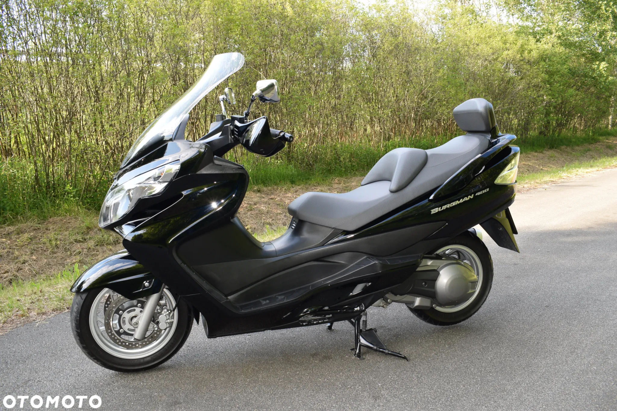 Suzuki Burgman - 13