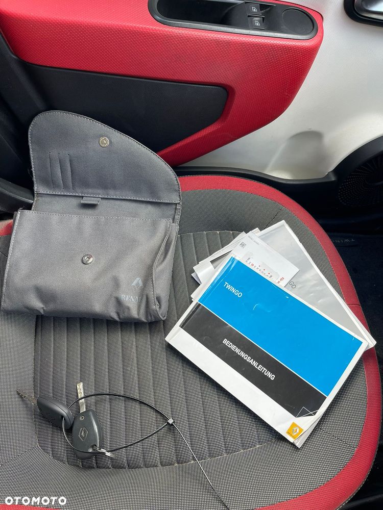 Renault Twingo SCe 70 Start&Stop LA PARISIENNE - 21