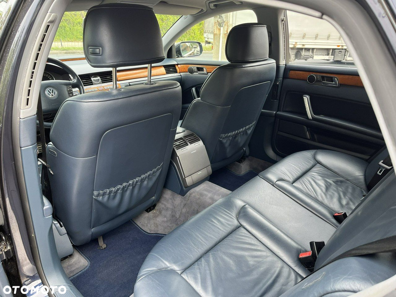 Volkswagen Phaeton - 26