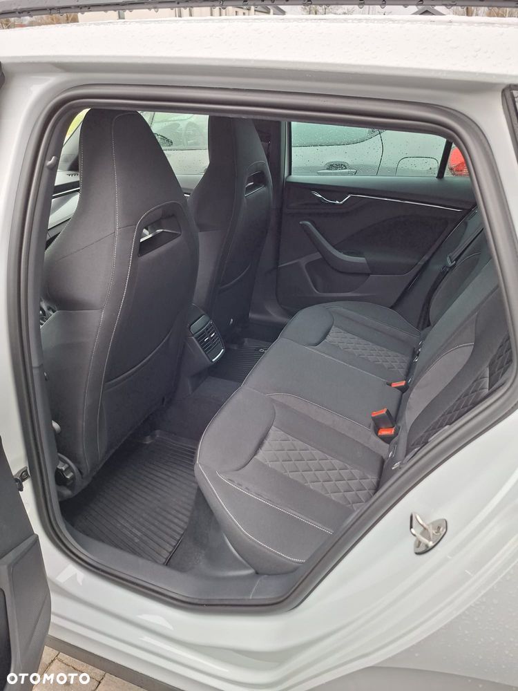 Skoda Kamiq 1.5 TSI Style DSG - 17