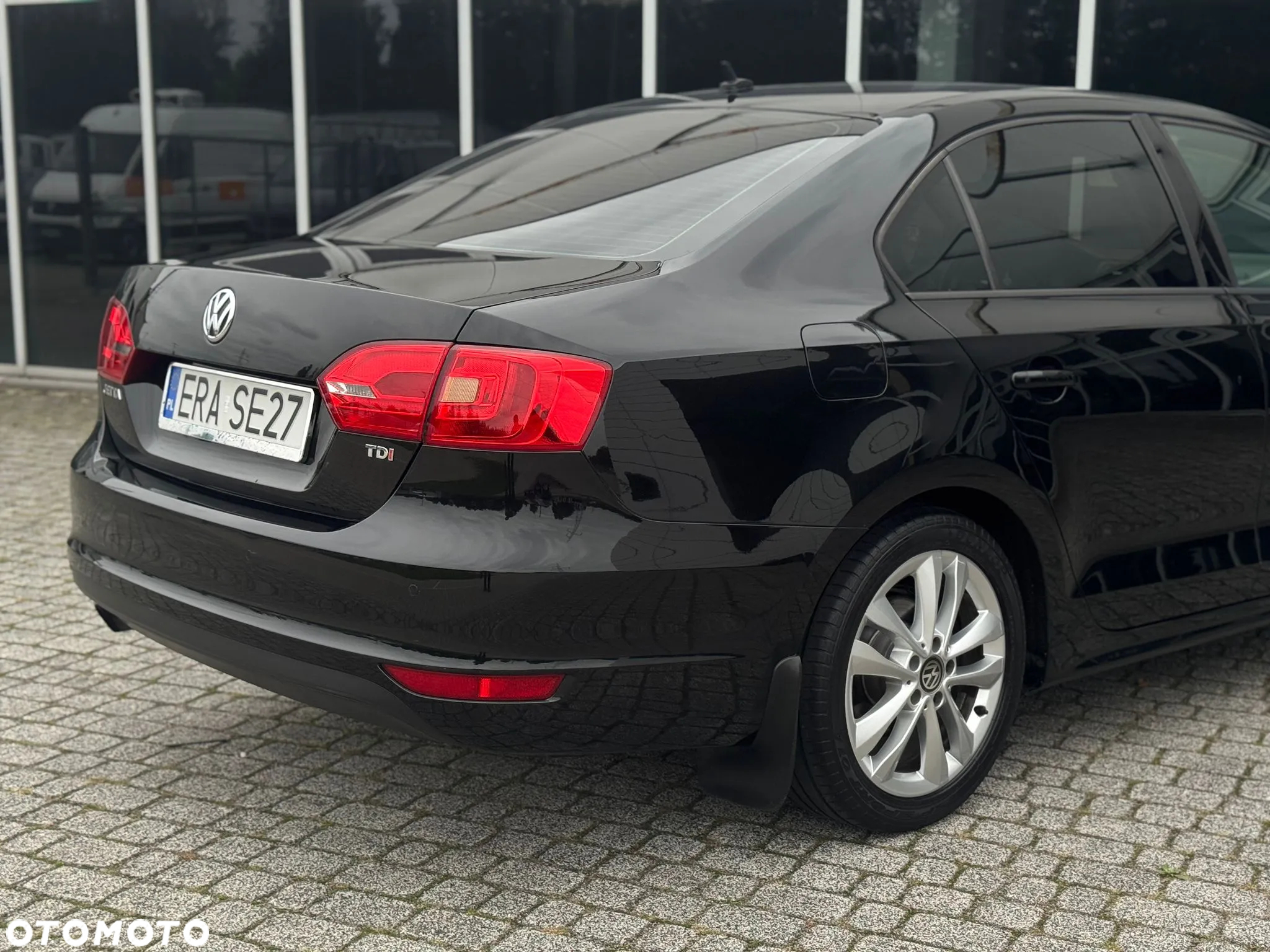 Volkswagen Jetta 1.6 TDI Comfortline - 21
