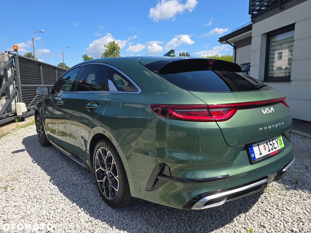 Kia ProCeed 1.5 T-GDI DCT7 OPF GT LINE - 4
