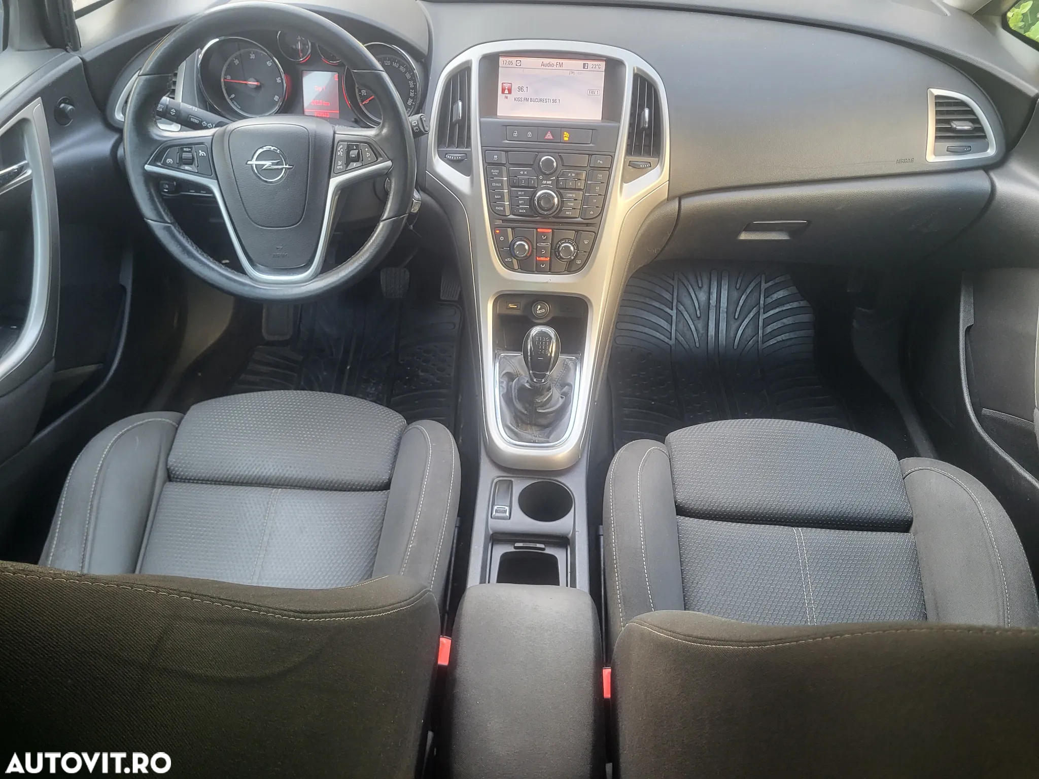 Opel Astra 1.7 CDTI Cosmo - 6
