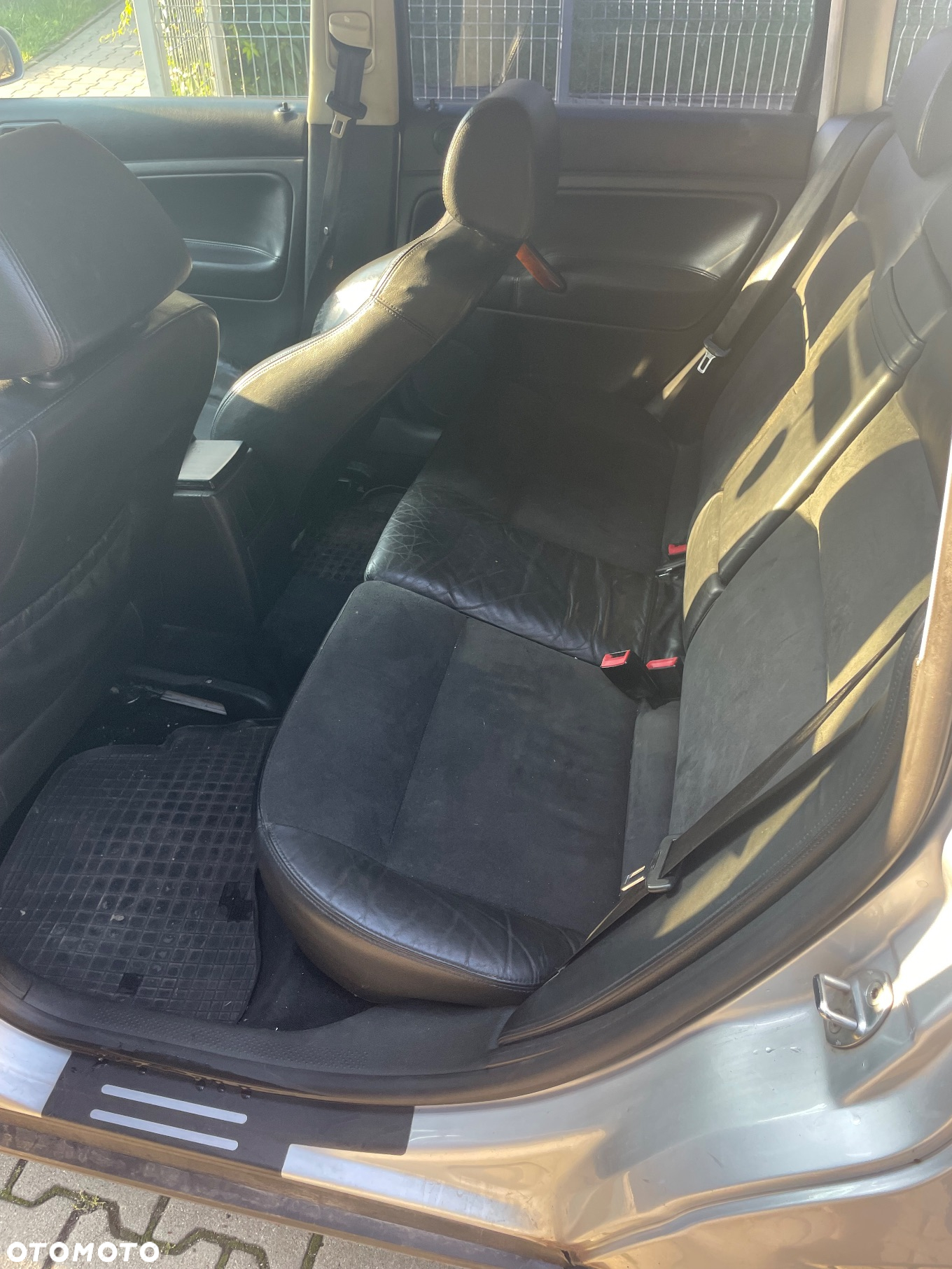 Volkswagen Passat 1.9 TDI 4Mot Highline - 11