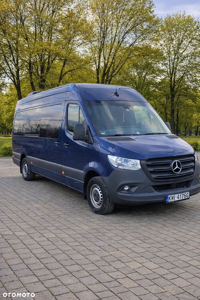 Mercedes-Benz Sprinter 907.233 - 1