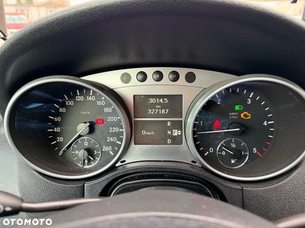 Mercedes-Benz ML 350 CDI 4-Matic - 24