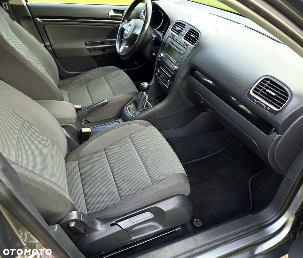 Volkswagen Golf 1.6 TDI BlueMotion Technology Trendline - 23