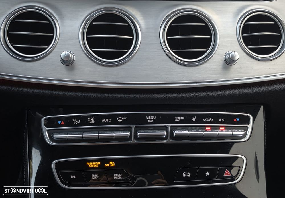 Mercedes-Benz E 300 de 9G-TRONIC AMG Line - 24