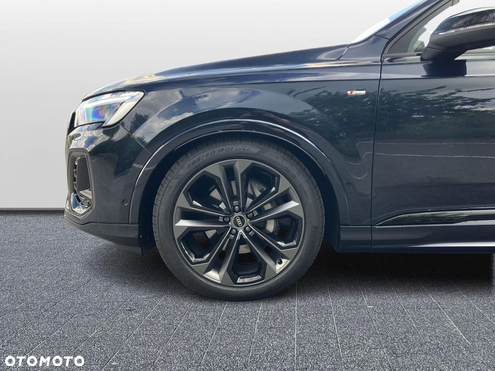 Audi Q7 - 25