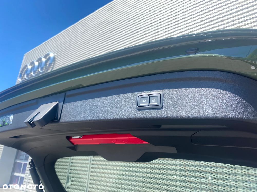 Audi A3 Sportback ver-45-tfsie-sportback-s-tronic-s-line - 11