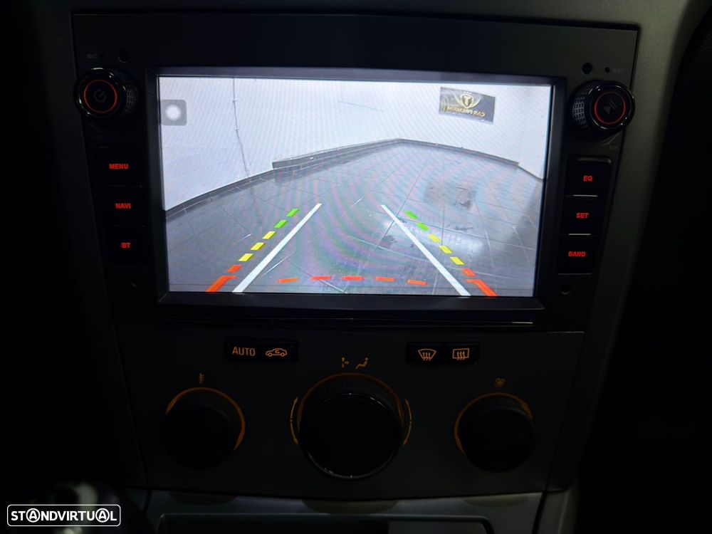 Opel Astra GTC 1.7 CDTI DPF Sport - 15