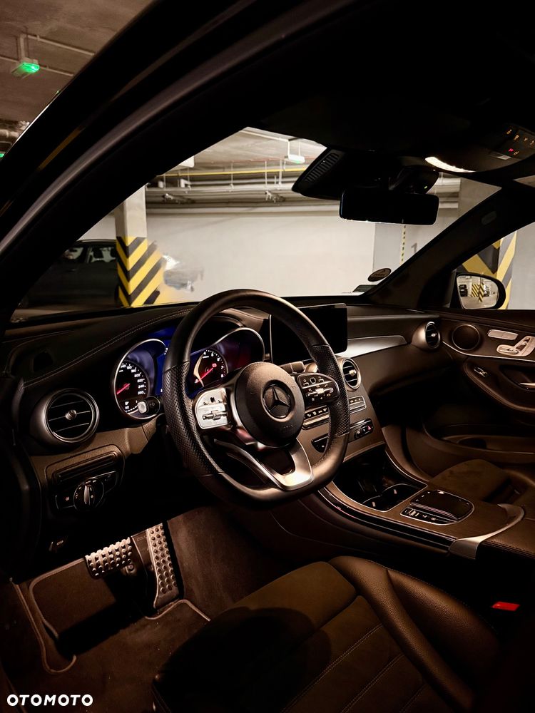 Mercedes-Benz GLC 300 de 4-Matic Business Edition - 6