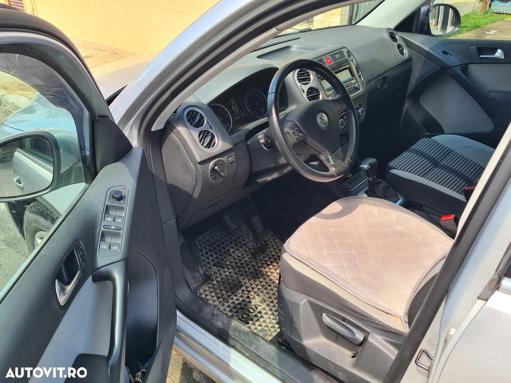 Volkswagen Tiguan - 6