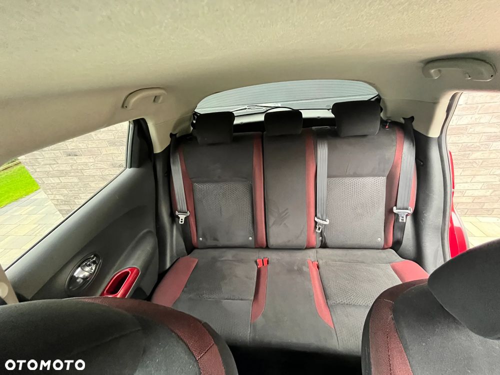 Nissan Juke 1.6 DIG-T Acenta - 23