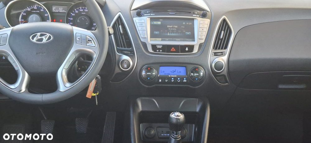 Hyundai ix35 2.0 2WD Comfort - 14