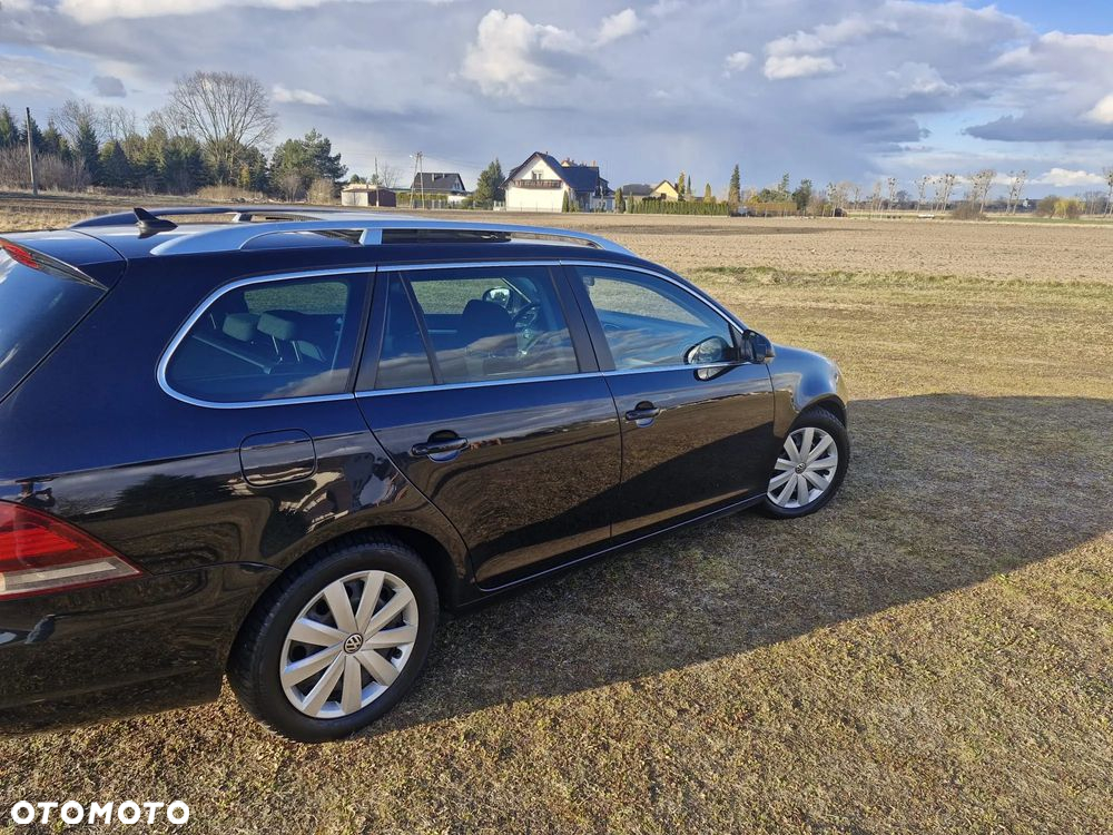 Volkswagen Golf 2.0 TDI DPF Highline - 3