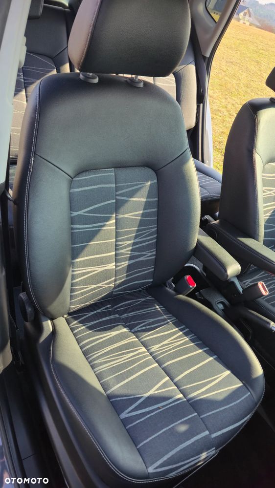 Kia Venga 1.6 CVVT ISG Dream Team Edition - 12