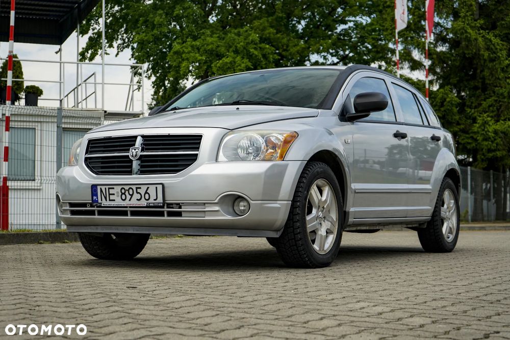 Dodge Caliber 1.8 SXT - 2