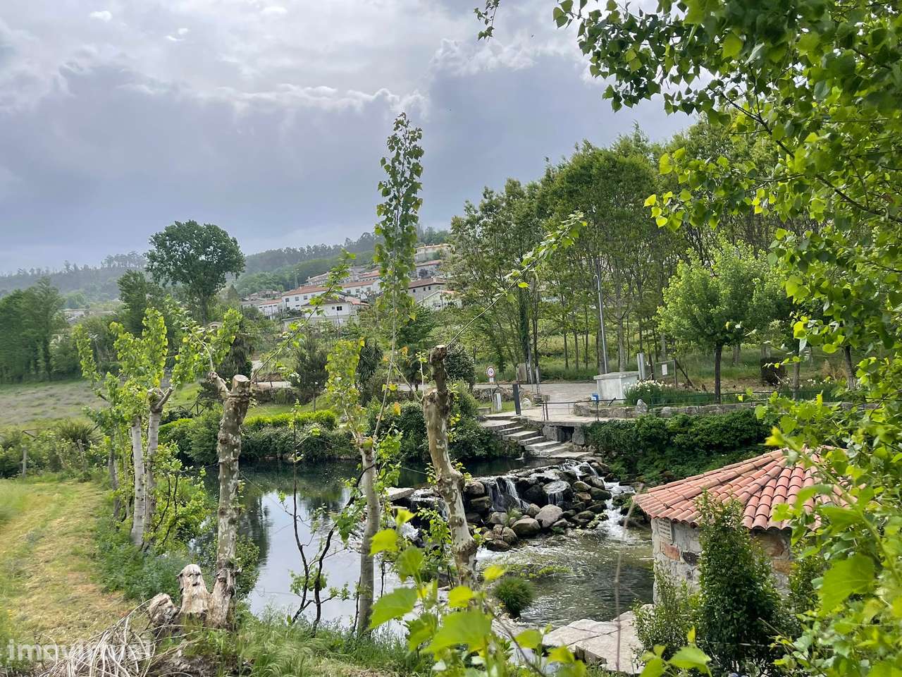 Terreno, 3 959 m², Cepães e Fareja - Grande imagem: 3/7
