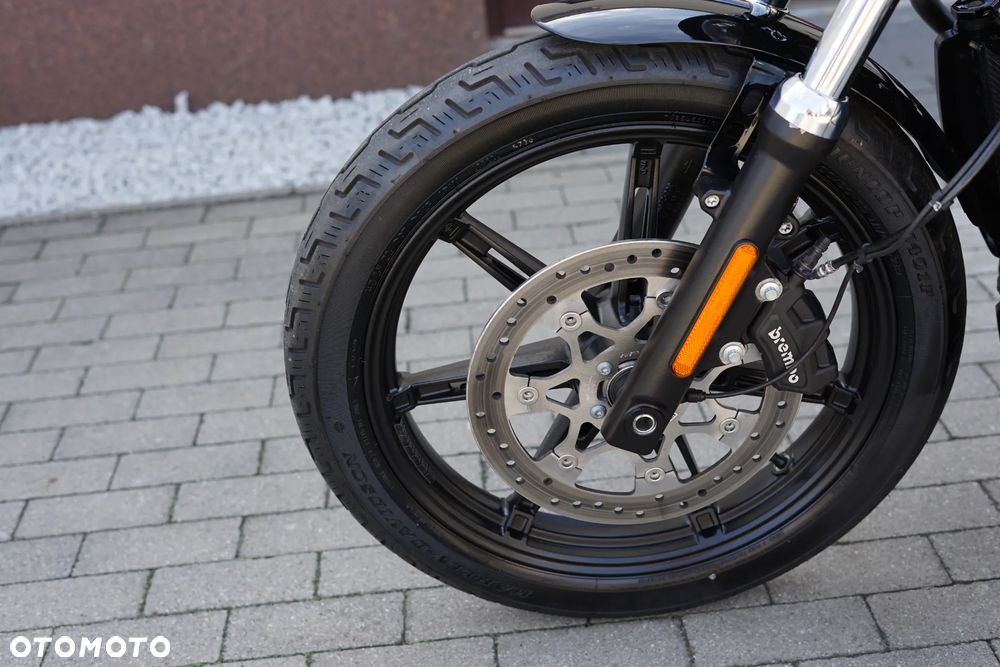 Harley-Davidson Sportster Nightster 975 - 32