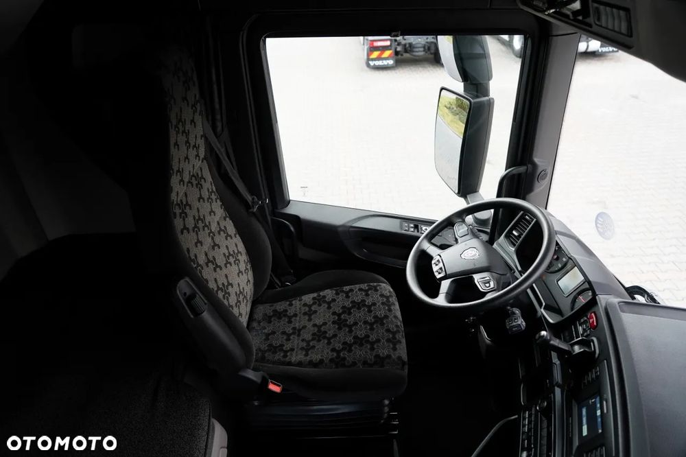 Scania S 500 / MEGA / RETARDER / LOW DECK / KLIMATYZACJA POSTOJOWA / - 27