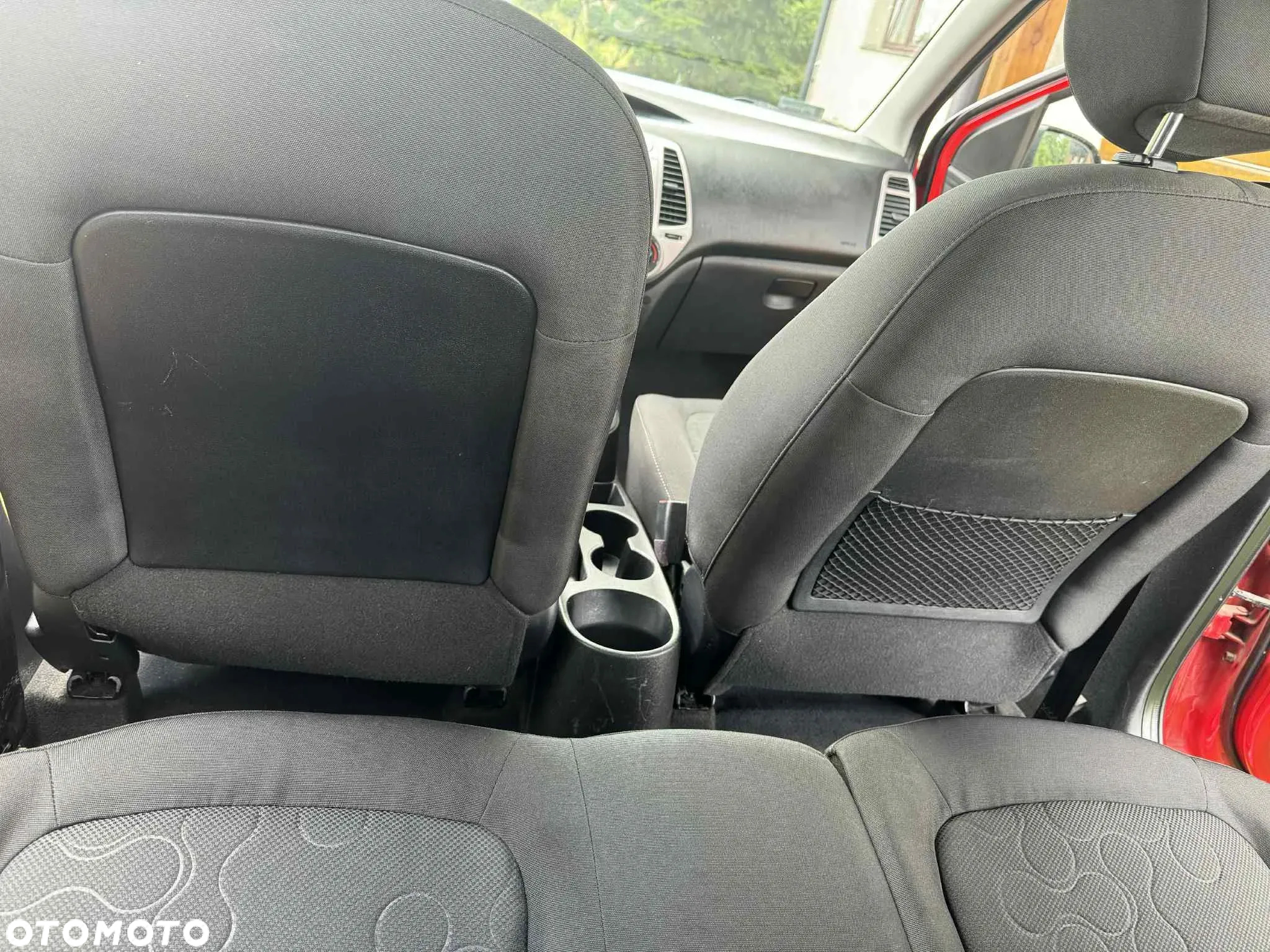 Hyundai i20 1.4 Comfort EU5 - 11