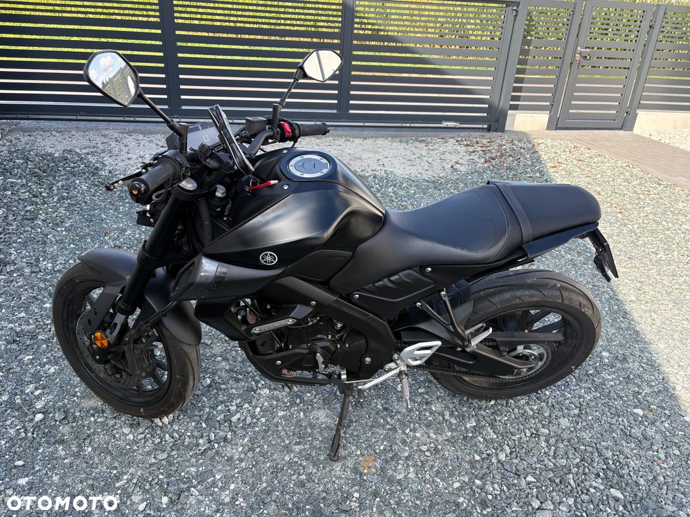 Yamaha MT - 6