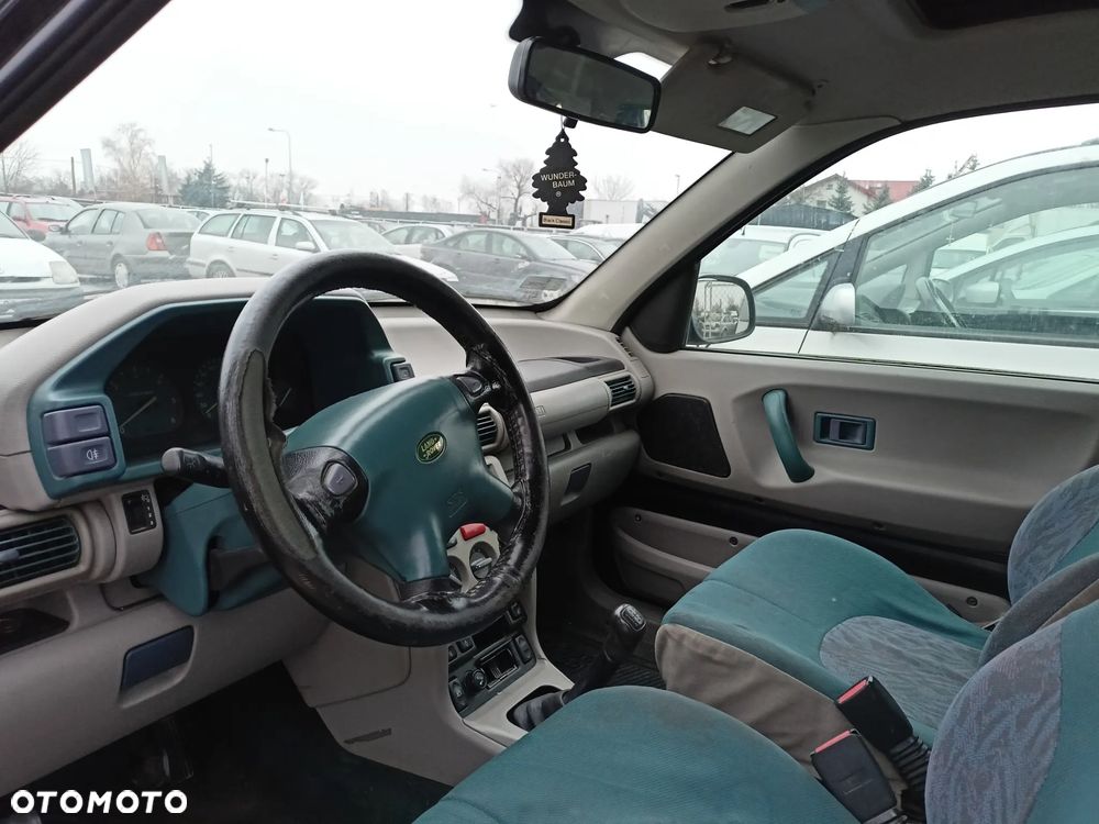 Land Rover Freelander 2.0 D - 3