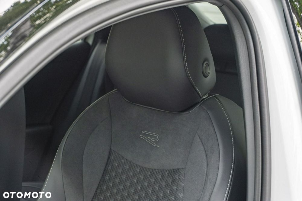 Volkswagen T-Roc - 19