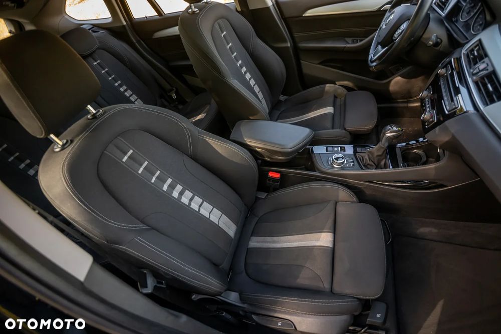 BMW X1 sDrive18d sport - 21
