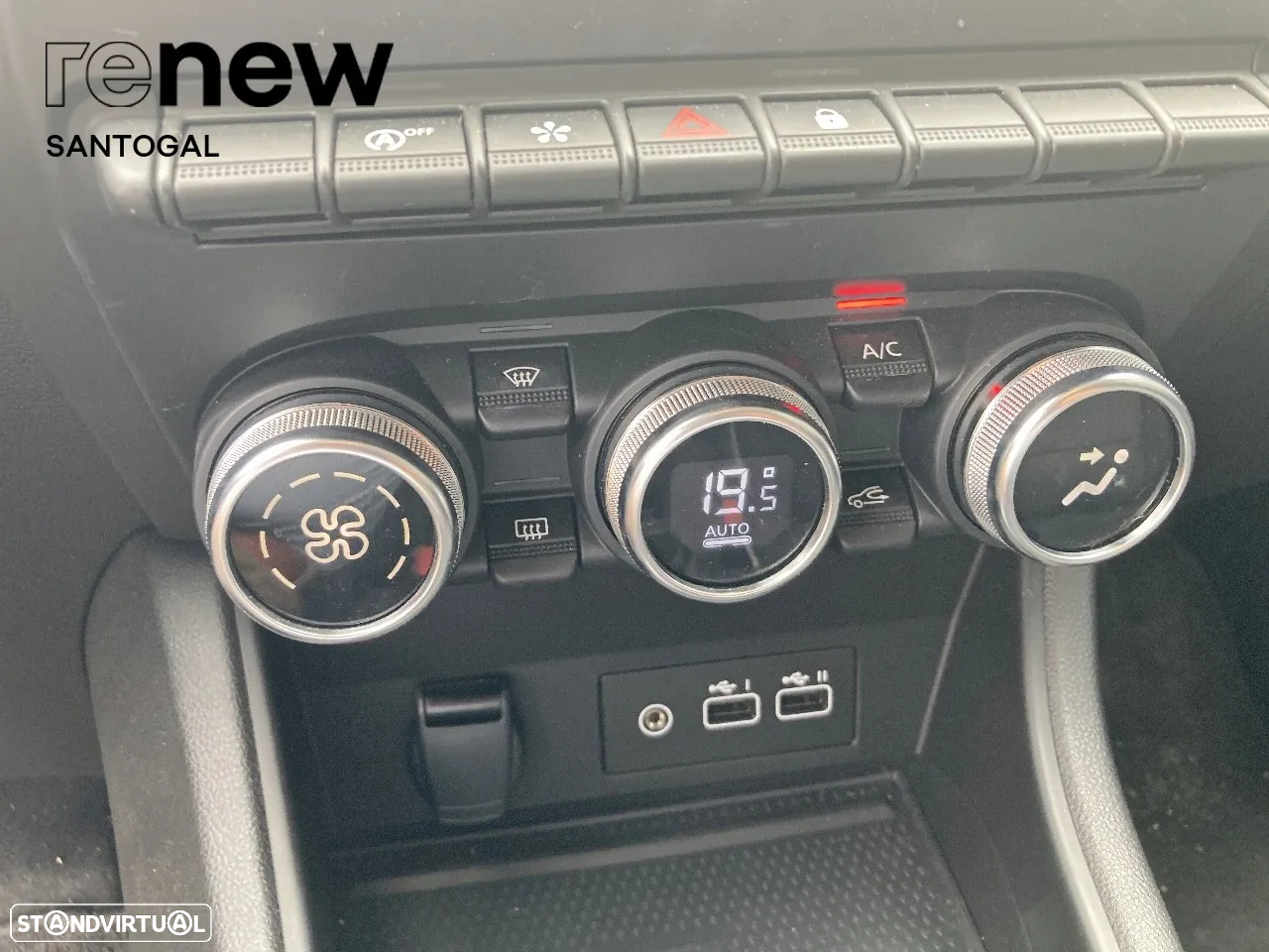Renault Captur - 19