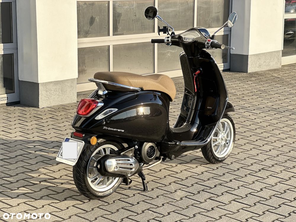 Vespa Primavera - 3