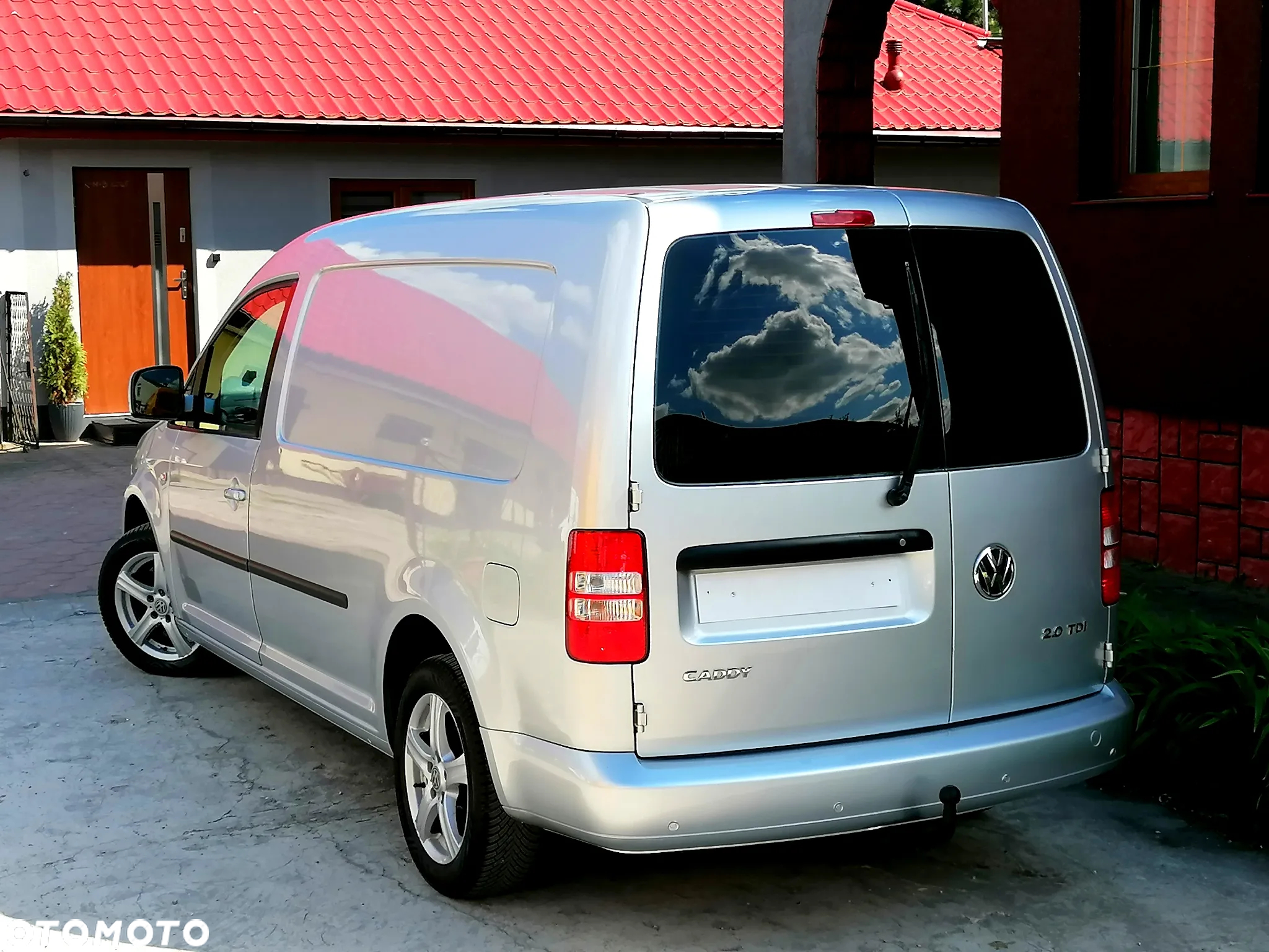 Volkswagen Caddy Maxi 2.0 TDI Trendline DSG - 23