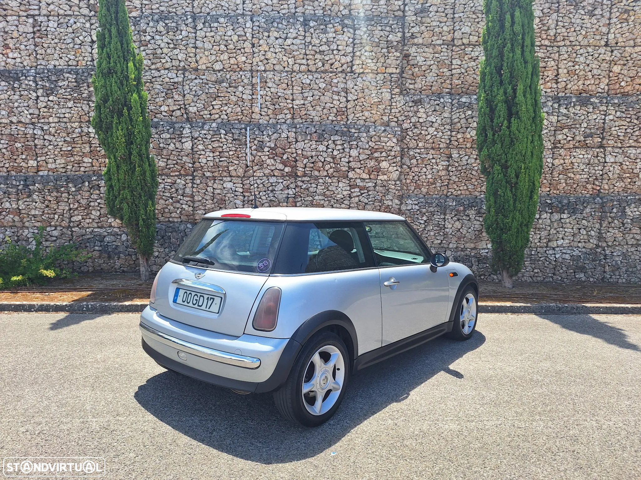 MINI 3 Portas One 1.4 D - 16