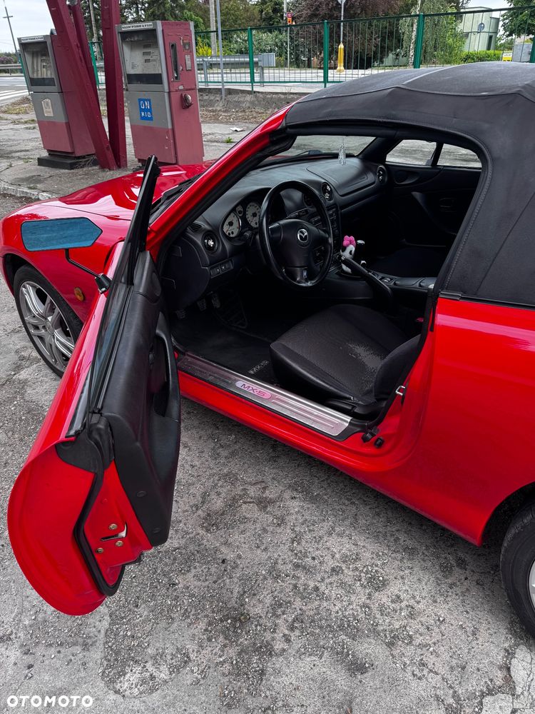 Mazda MX-5 1.6i 16V - 9