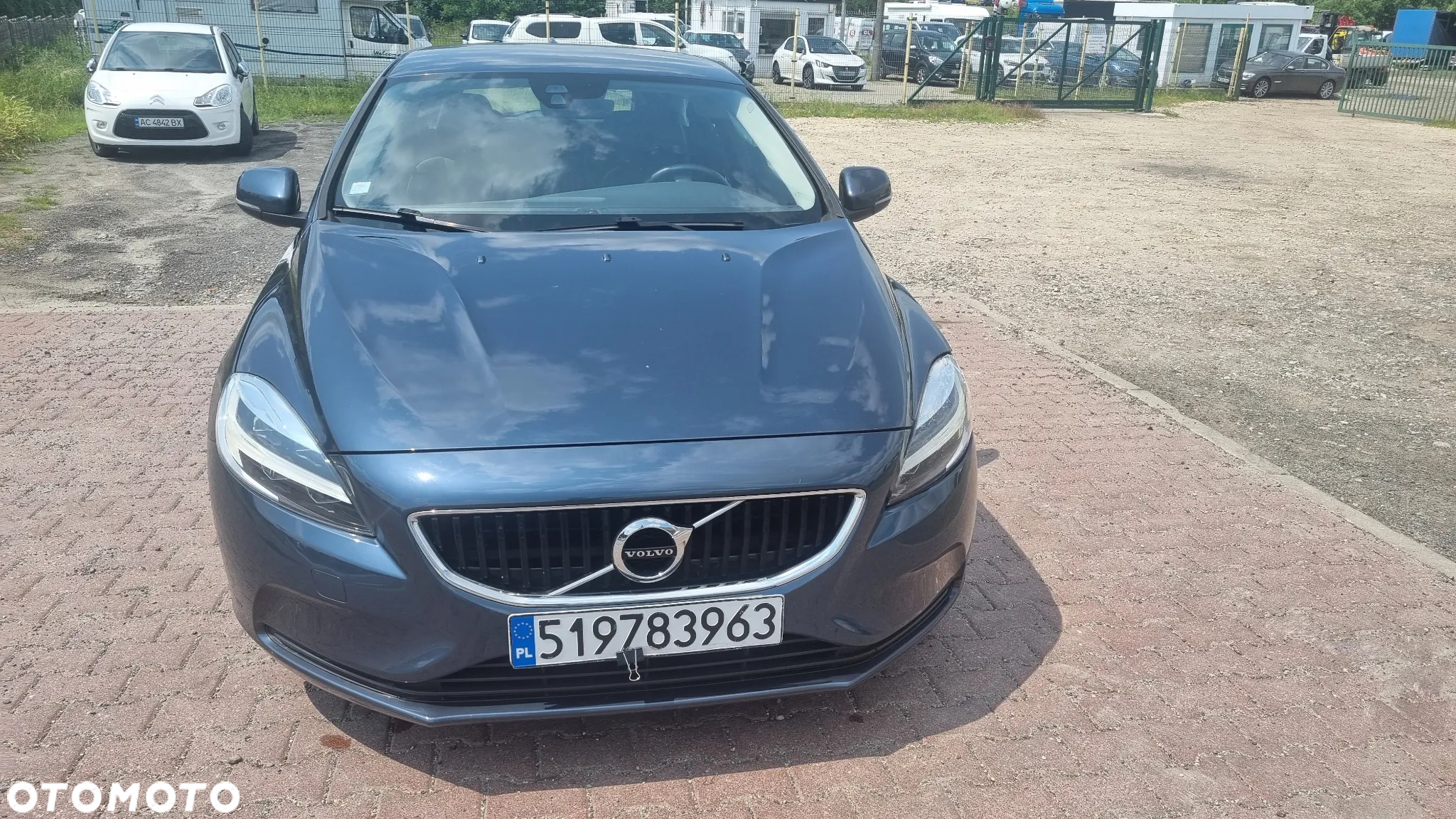 Volvo V40 D2 Kinetic - 17