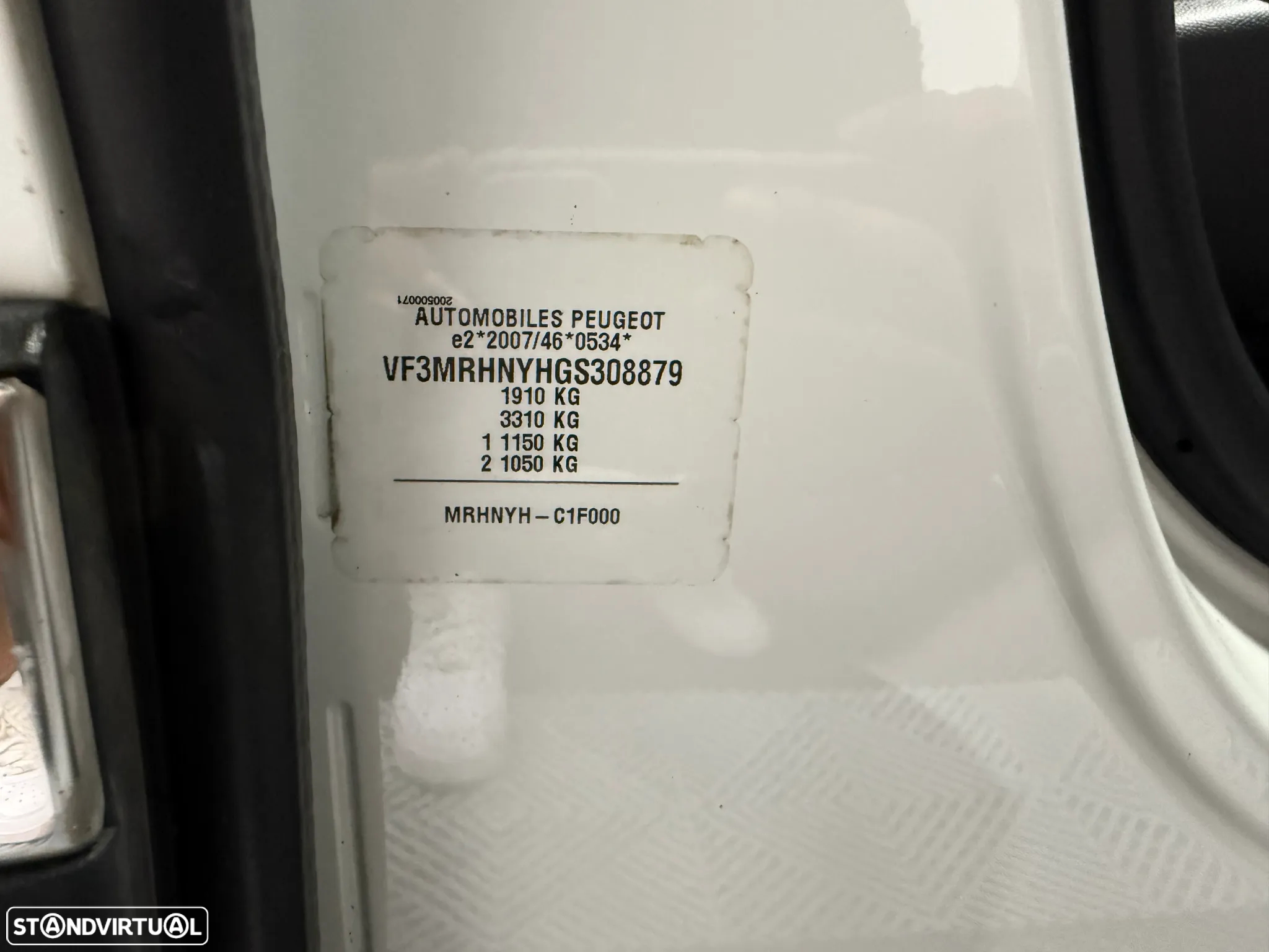 Peugeot 3008 1.2 PureTech Allure - 19