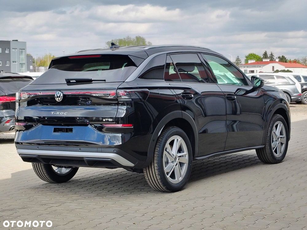 Volkswagen T-Roc - 8