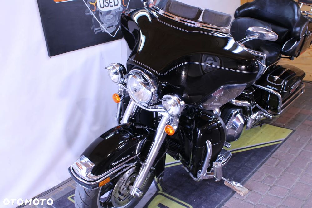 Harley-Davidson FLHTCU Ultra - 25