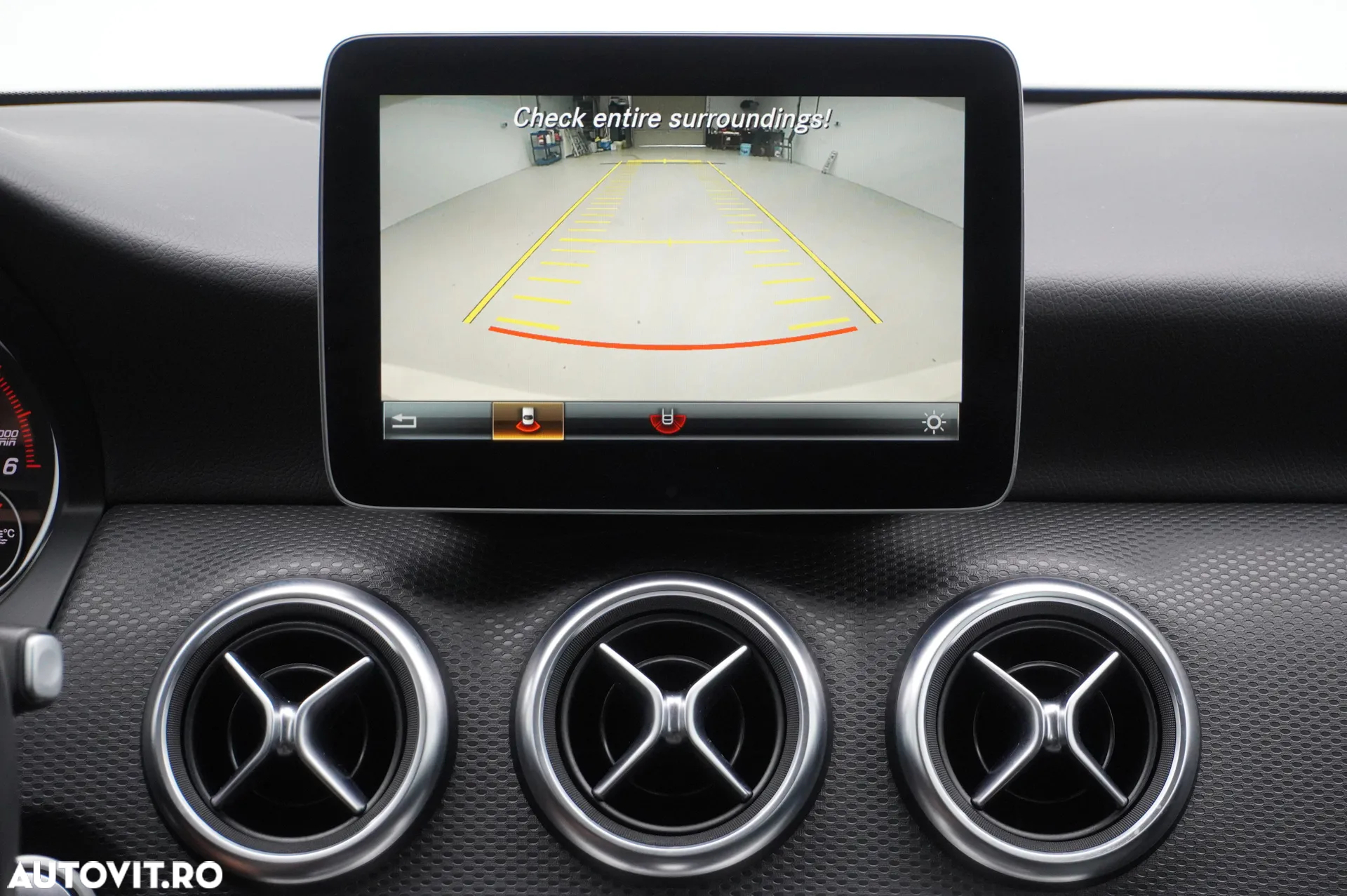 Mercedes-Benz A - 25