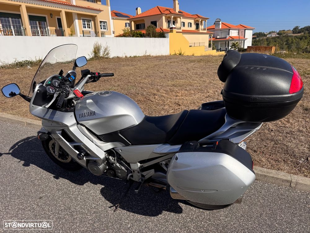 Yamaha FJR - 13