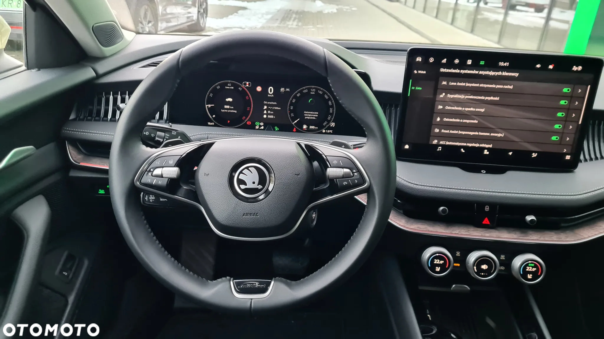 Skoda Superb 2.0 TDI SCR 4x4 L&K DSG - 17