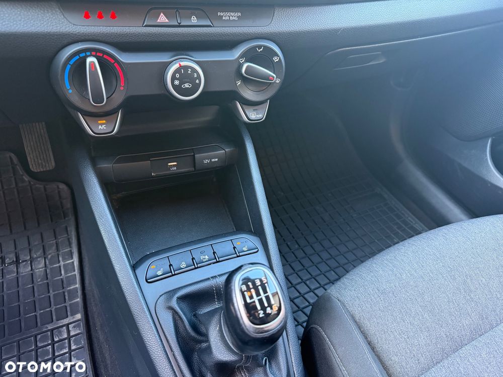 Kia Stonic 1.0 T-GDI M - 13
