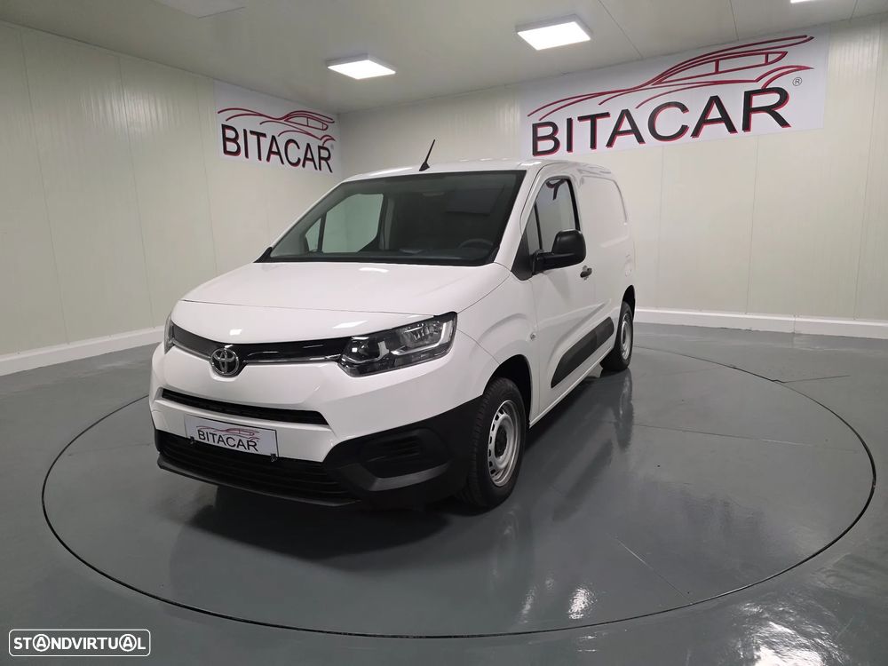 Toyota PROACE CITY 1.5D IVA DEDUTIVEL - 11